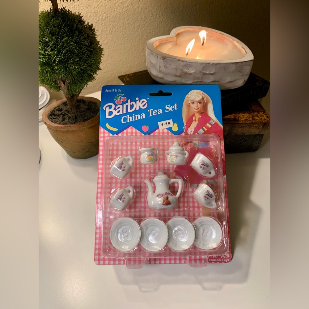 Chilton Toys 1994 Barbie Miniature China Tea Set- Never Opened